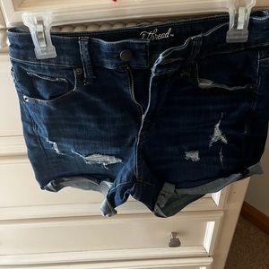Universal Thread shorts